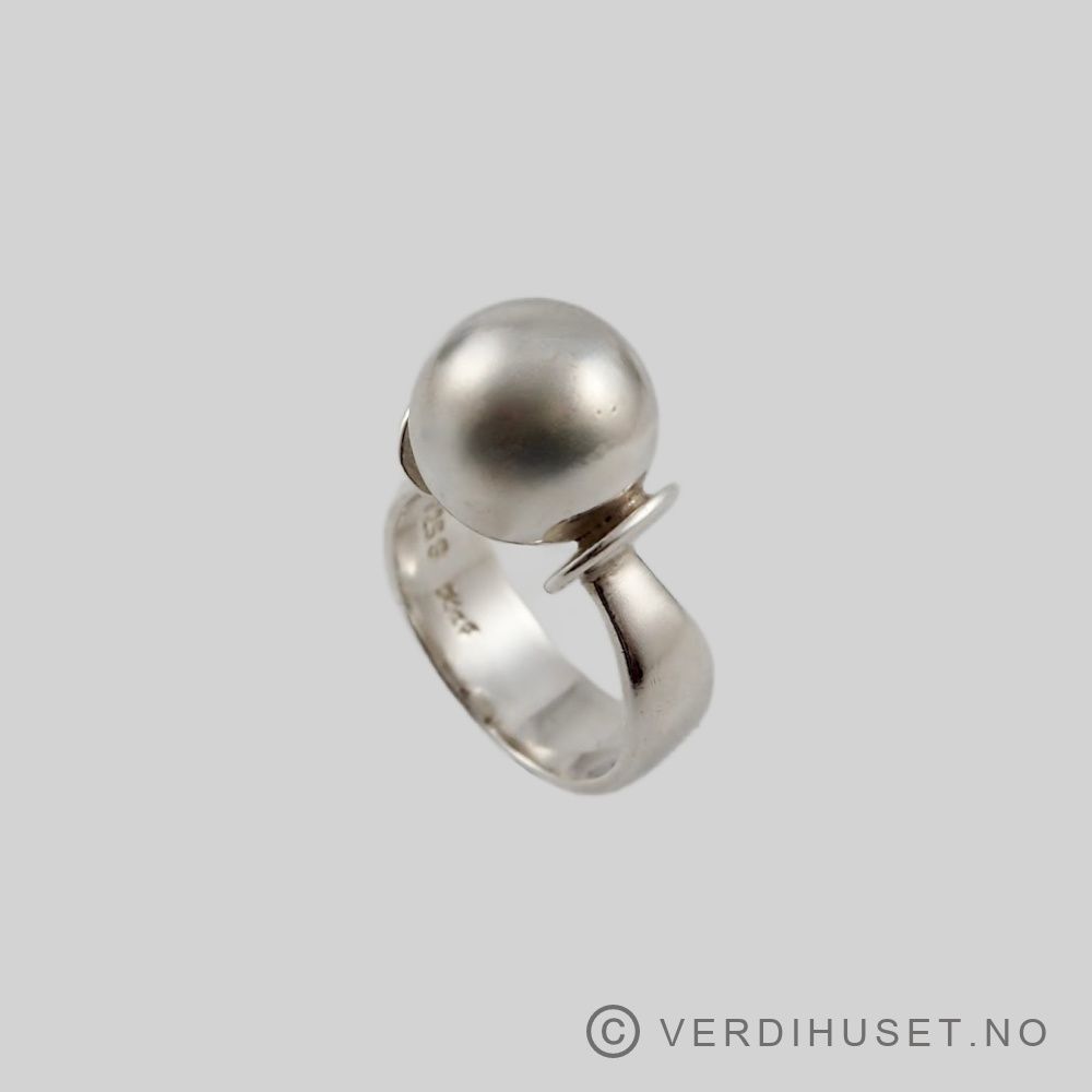 Ring i sølv