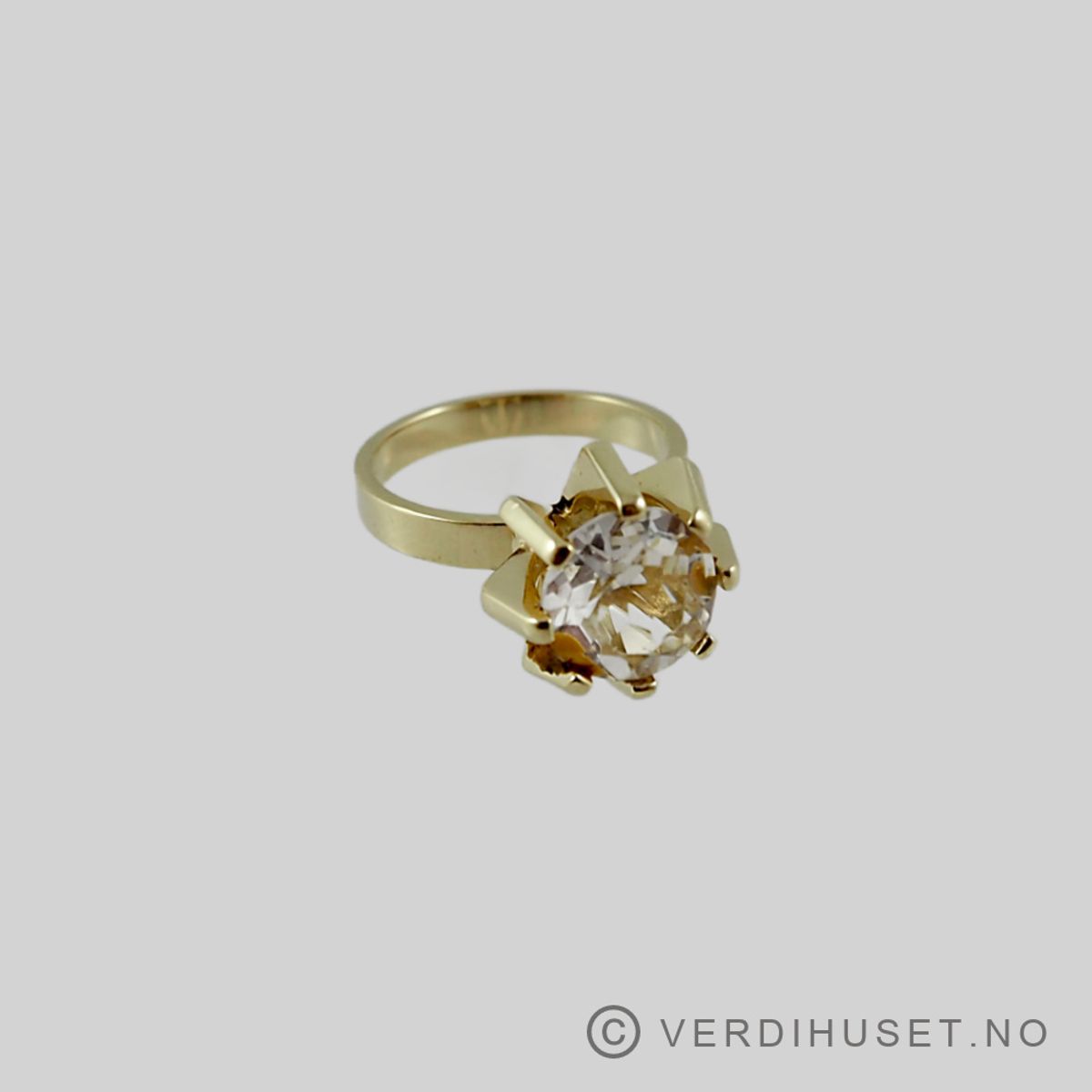 Ring i 14 K gull med blank sten