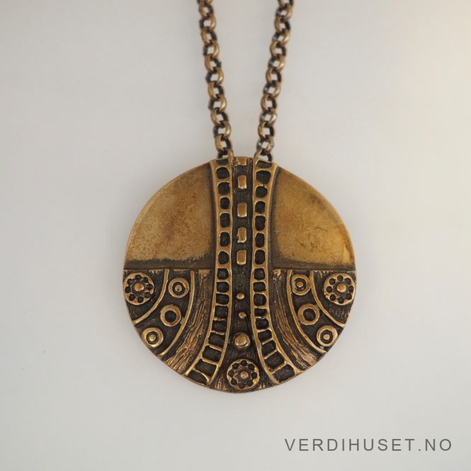 Hovedbilde Brosje/Halssmykke i bronse - Uni D-A