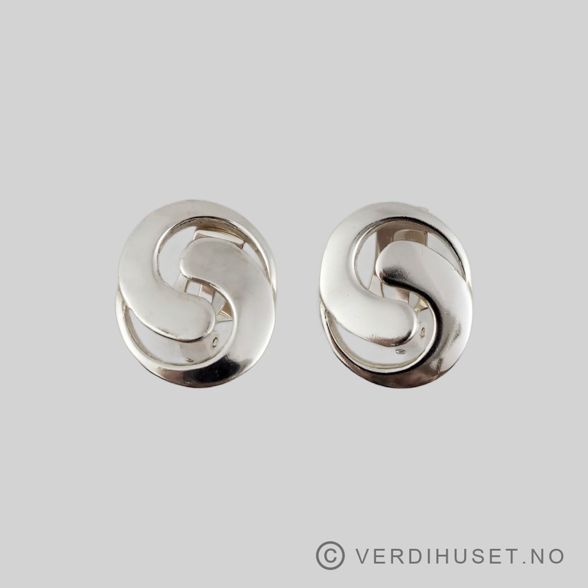 Øreklips i sølv - Uni D-A