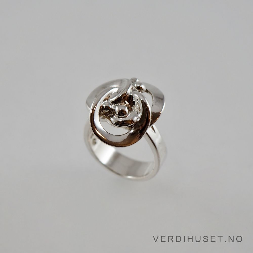 Ring i sølv