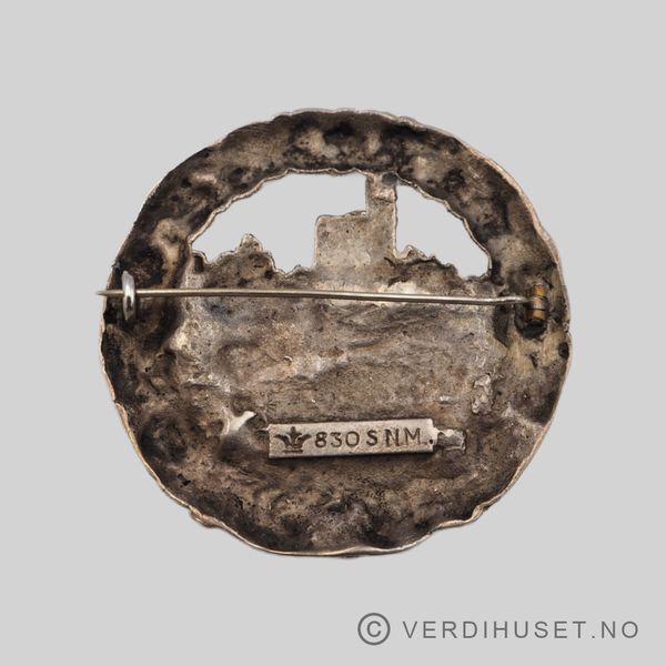 Hovedbilde Nasjonalromantisk brosje i sølv