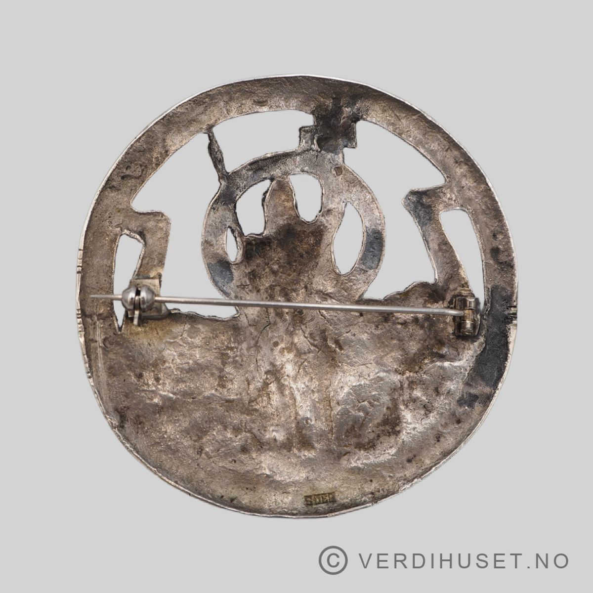 Nasjonalromantisk brosje i sølv - 