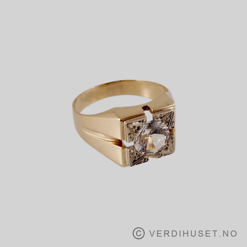 Herre-ring i 14 K gull med blank sten