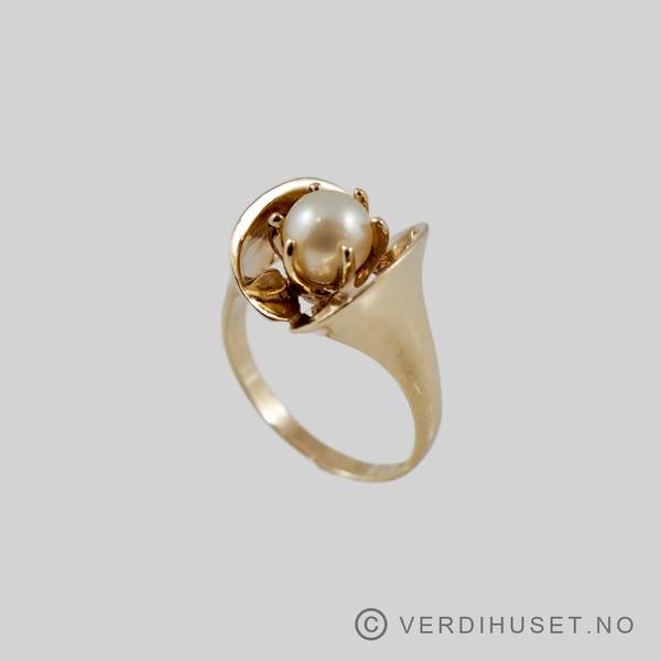 Hovedbilde Ring i 14 gull med perle