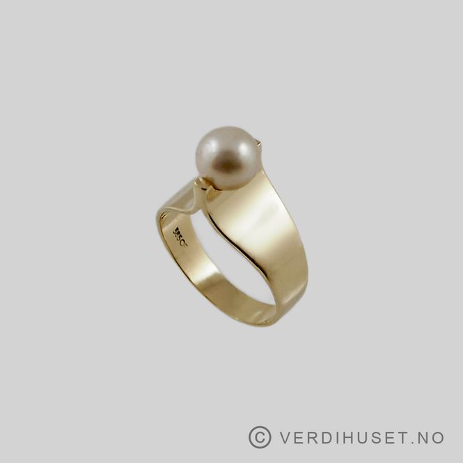 Hovedbilde Ring i 14 K gull med perle