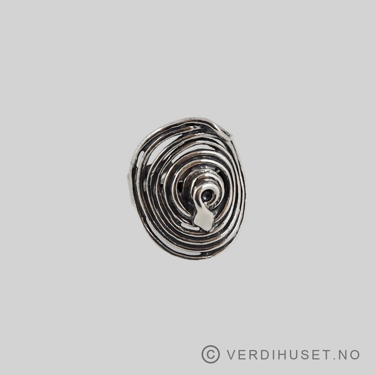 Ring i oksidert sølv - Y. O. Kristiansen