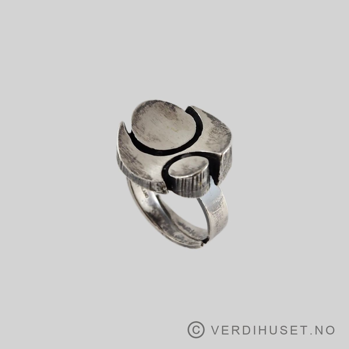 Ring i oksidert sølv - Sten & Laine