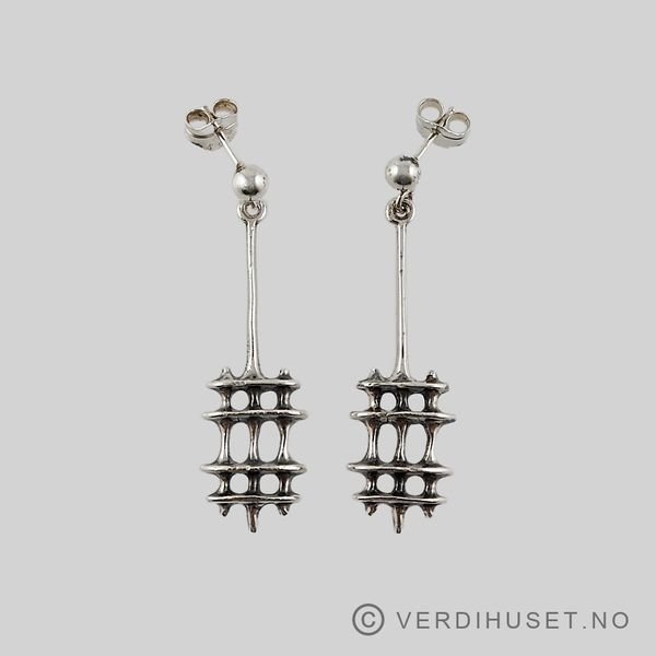 Hovedbilde Ørepynt i sølv - Uni D-A