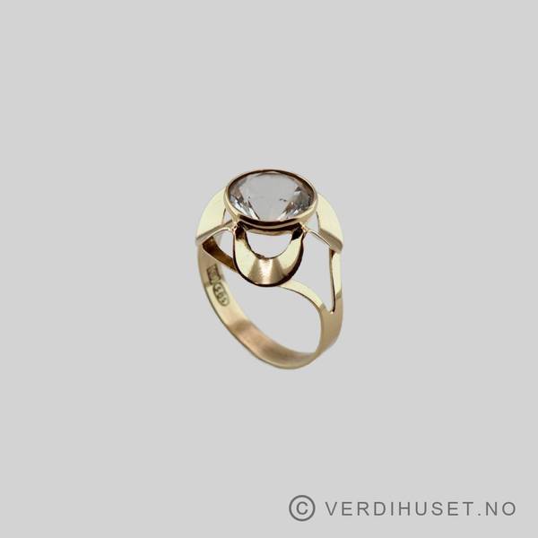 Hovedbilde Ring i 14 k gull med blank sten