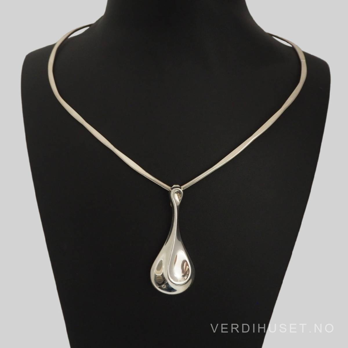 Anheng i sølv på klave - B.S.Ø