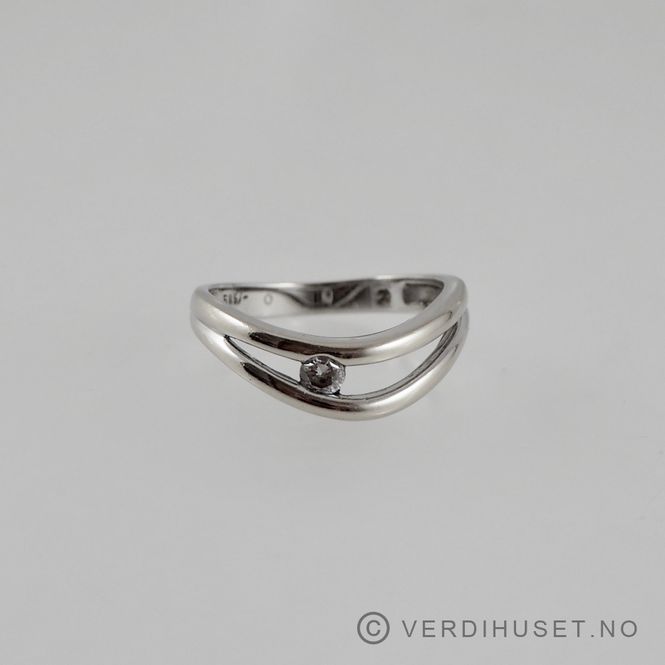 Hovedbilde Ring i 14 K hvitt gull med blank sten