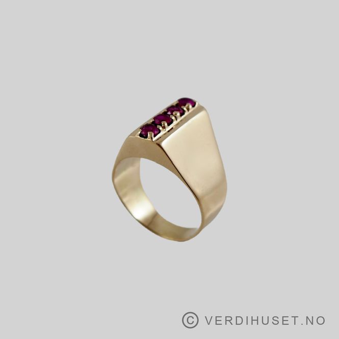 Hovedbilde Ring i 14 K gull med 4 røde/rosa stener