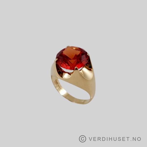 Hovedbilde Ring i 14 K gull med rød-oransje sten