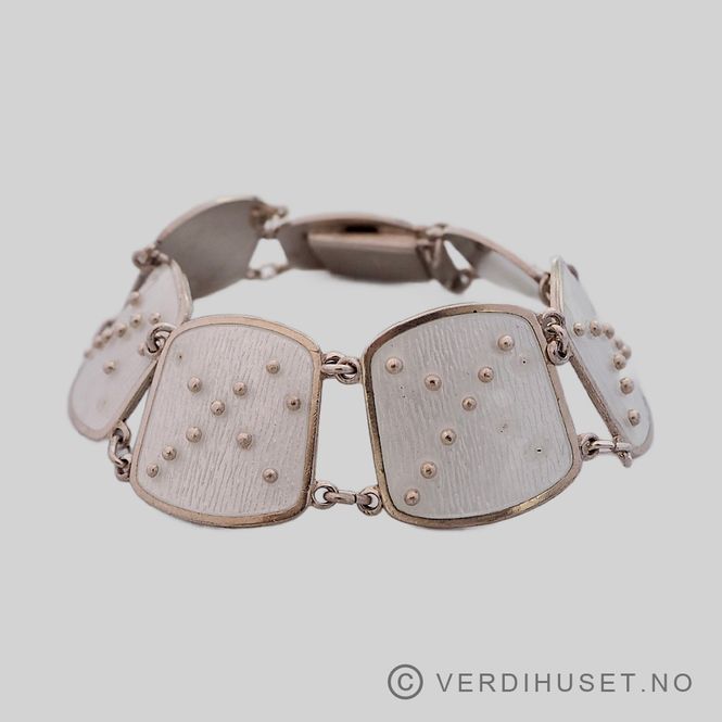 Hovedbilde Armbånd i sølv med hvit emalje